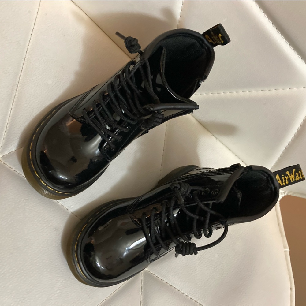 Kids Dr.Martin’s Boots